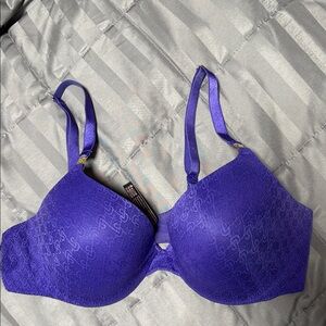 Victoria’s Secret Very Sexy Demi Bra 38D